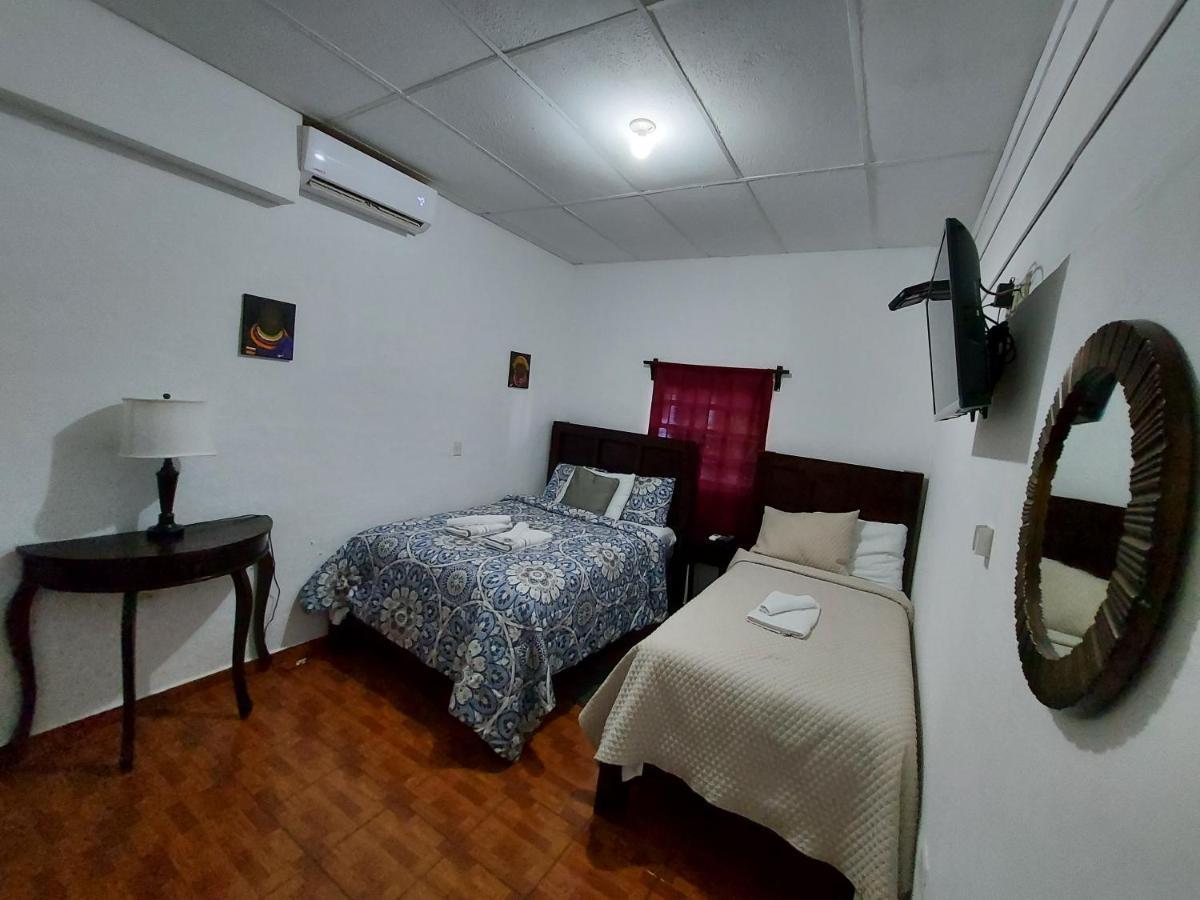 Hotel & Restaurant Fleur De Lis Concepción de Ataco Εξωτερικό φωτογραφία