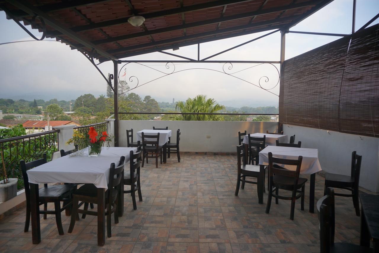 Hotel & Restaurant Fleur De Lis Concepción de Ataco Εξωτερικό φωτογραφία