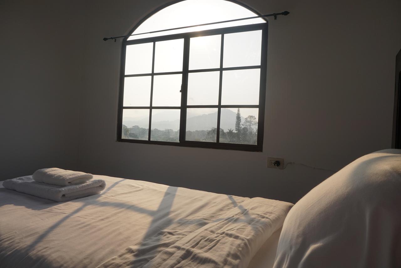 Hotel & Restaurant Fleur De Lis Concepción de Ataco Εξωτερικό φωτογραφία