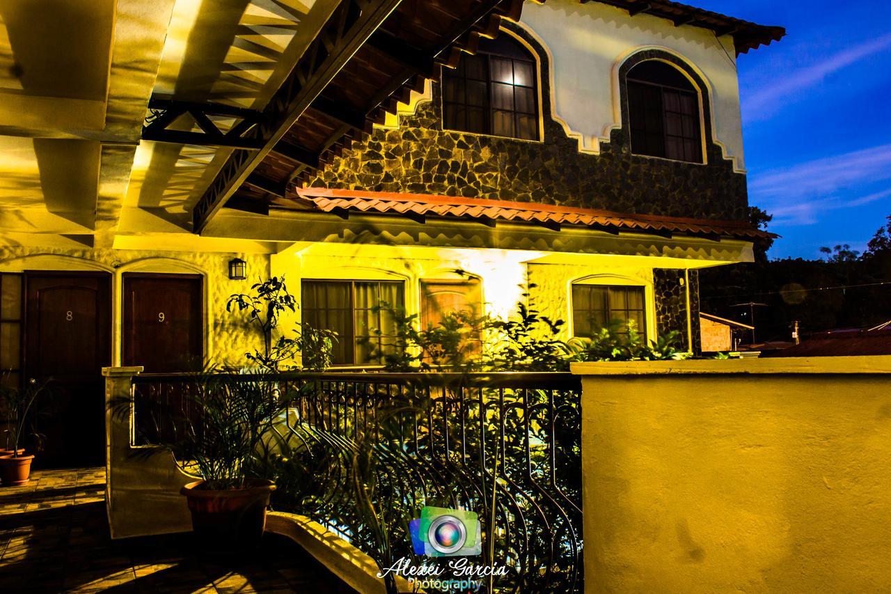Hotel & Restaurant Fleur De Lis Concepción de Ataco Εξωτερικό φωτογραφία
